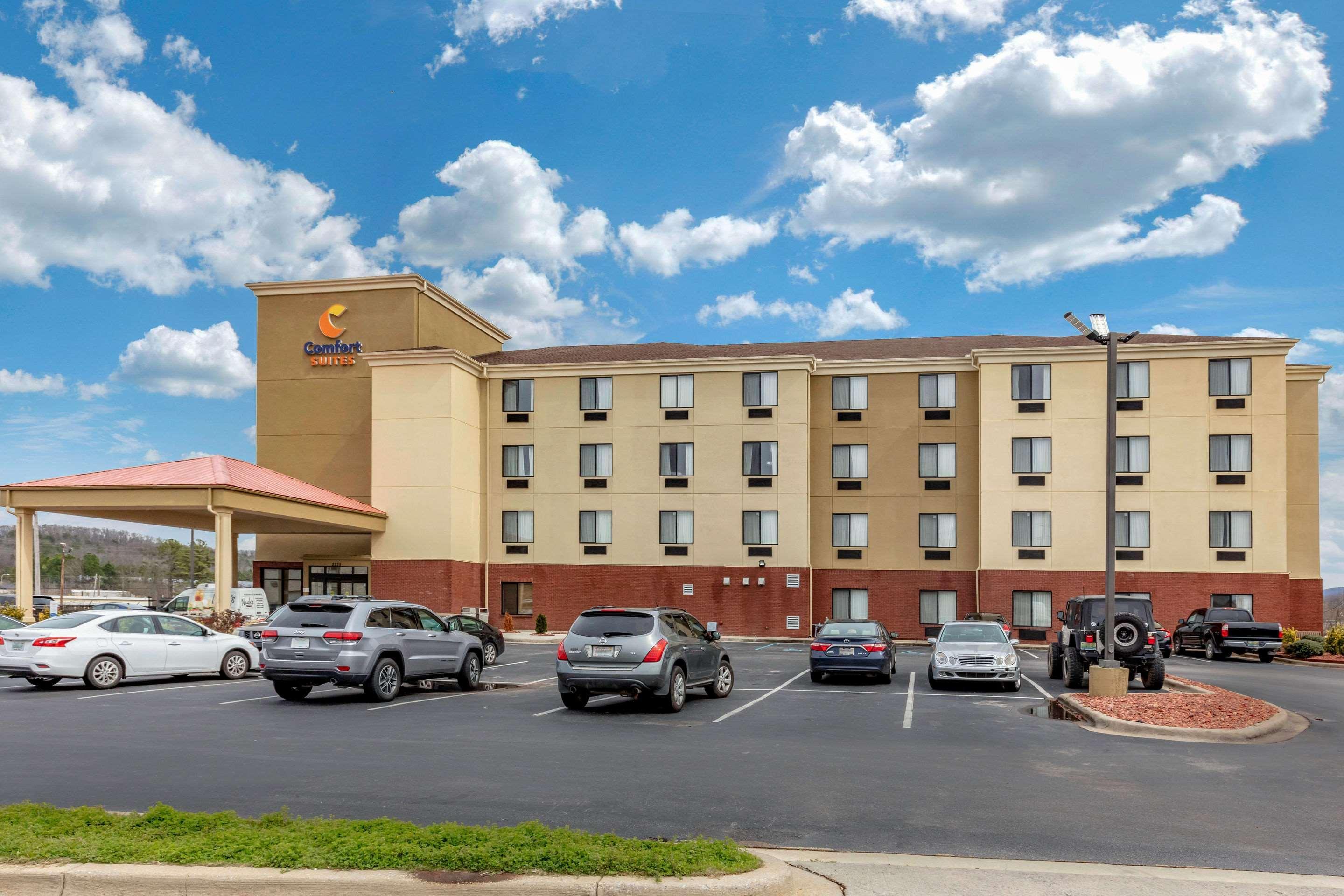 Comfort Suites Pelham Hoover I-65 Exterior photo