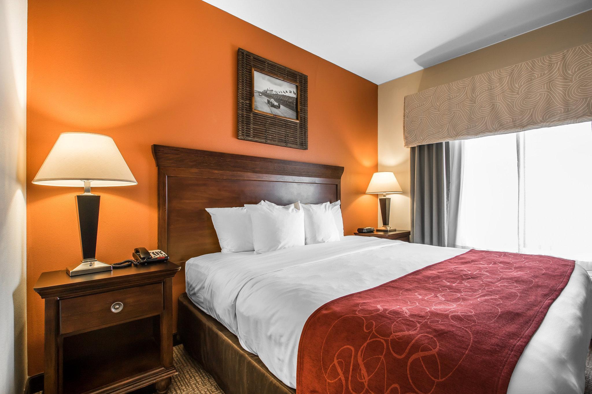 Comfort Suites Pelham Hoover I-65 Exterior photo